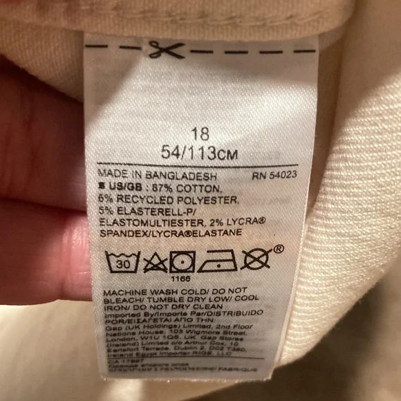 Banana Republic Women's Patch Pocket Denim Skirt - Picture 8 of 8